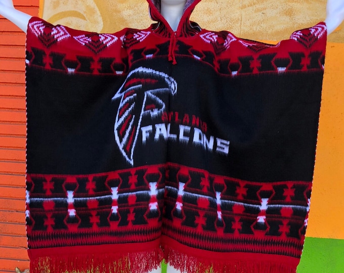 ATLANTA PONCHO, Atlanta Hooded Poncho, Handmade Atlanta poncho, Atlanta sports poncho, Atlanta sports gaban, Atlanta sports sarape
