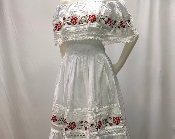 Maria bonita, vestido mexicano, Mexican dress, vestido de Olán, hombros caídos,ideal para una fiesta mexicana o cualquier otro evento ENVÍO GRATIS EN ESTADOS UNIDOS