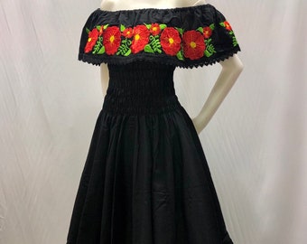 Embroidered Mexican dress, off-the-shoulder Mexican dress, Day of the Dead dress, Mexican fiesta, handmade dress, Cinco de Mayo