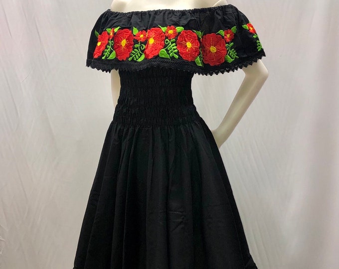 Vestido mexicano bordado, off the shoulder dress, day of the edad dress,