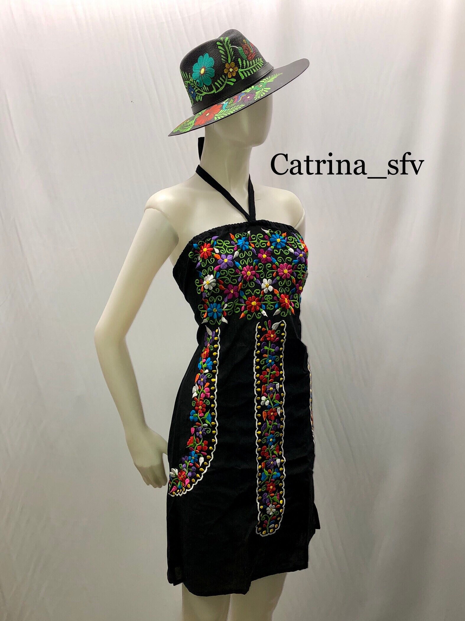 Vestido mexicano, vestido negro bordado, off the shoulders dress, vestido artesanal, vestido típico, mexicano dress, fiesta mexicana ENVÍO GRATIS EN ESTADOS