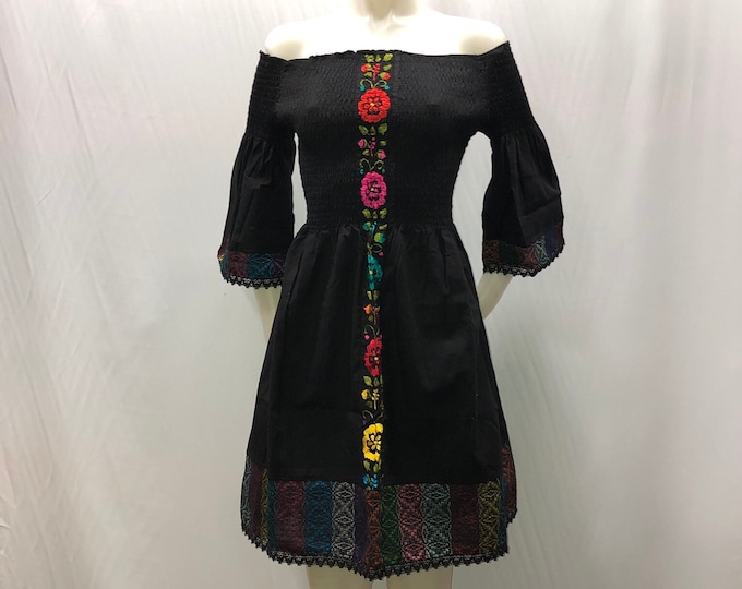 VESTIDO MEXICANO, vestido corto, vestido artesanal, vestido bordado, vestido típico, vestido regional, ideal para una fiesta mexicana, ENVÍO GRATIS EN ESTADOS UNIDOS
