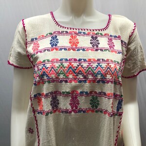 Amuzgos Kleid, mexikanische Kleid, handgemachte Kleid, typisches Kleid, mexikanische Kleid, mexikanische Partei, 5. Mai, typische Stracht, mexikanische Kleidung