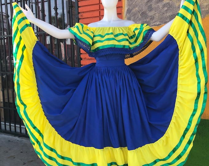 Brasil dress, dress from Brazil, skirt and blouse suit from Brazil,