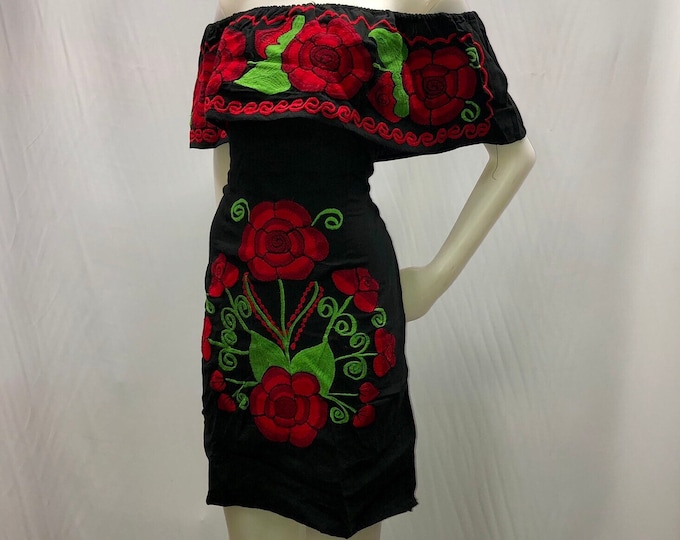VESTIDO MEXICANO, vestido fuera de los hombros, vestido negro bordado, off the shoulders dress, el vestido perfecto para una fiesta mexicana, ENVÍO GRATIS EN ESTADOS UNIDOS
