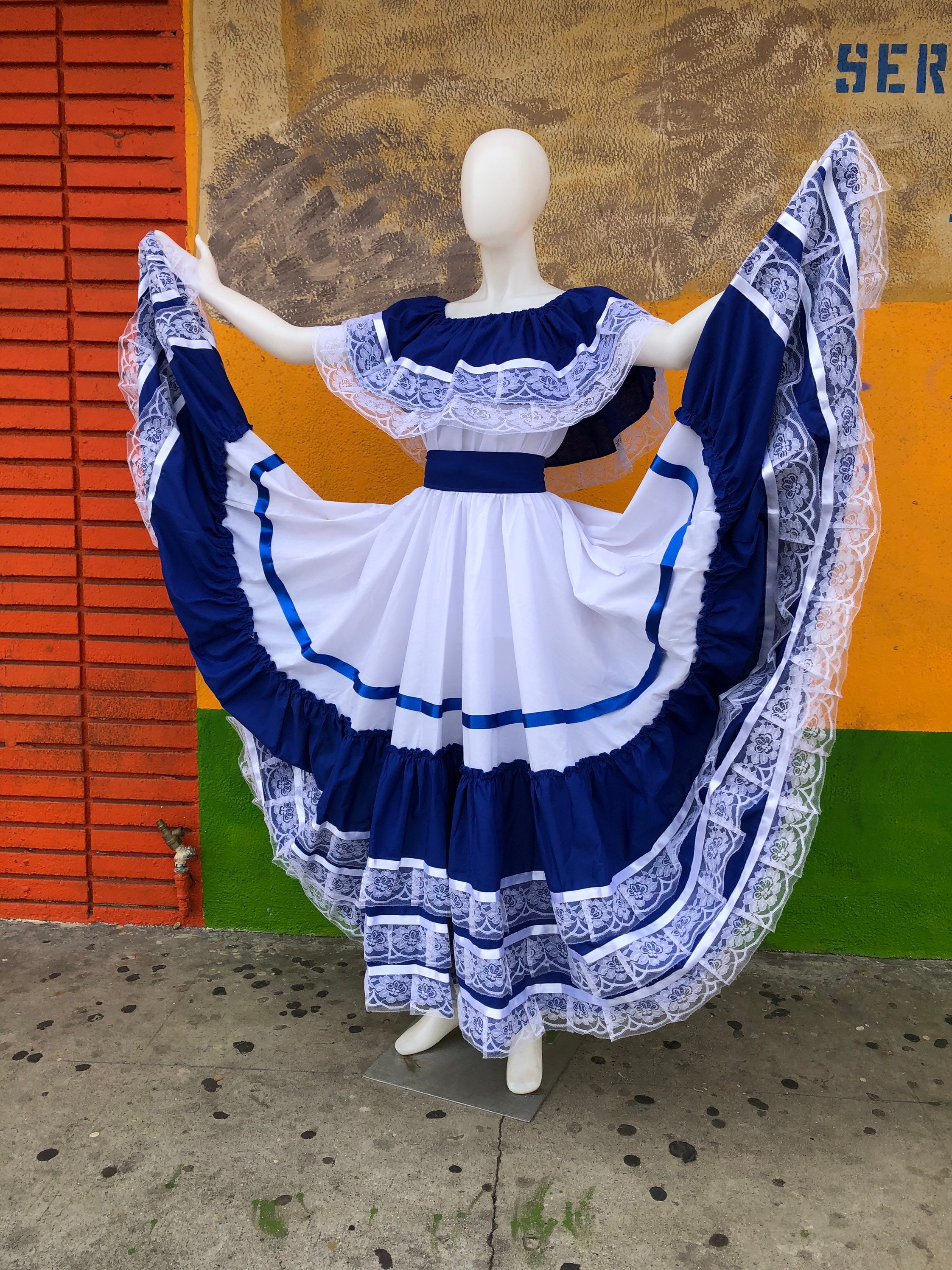 Salvadorean Dresses