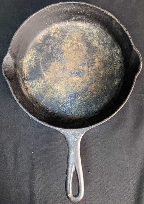 Vintage Griswold 6 Cast Iron Skillet 