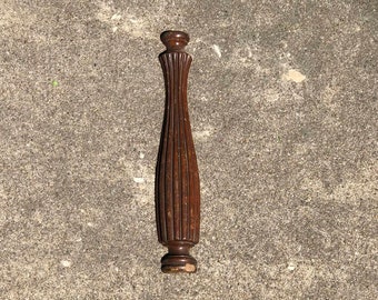 Antique Architectural Salvage Wooden Half Fragment Post Appliqué From The Collection Of Fellenz Antiques