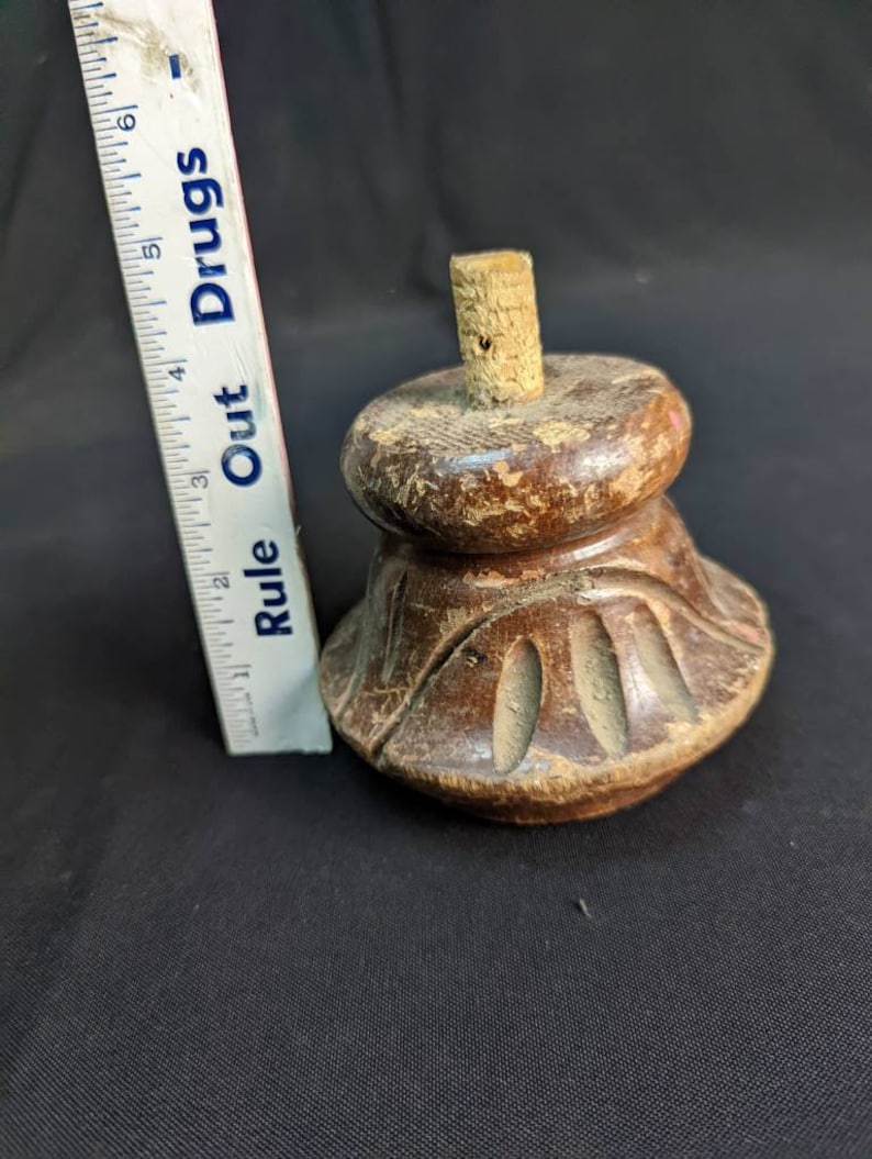 Newel Post Cap. Finial. Antique Newel Post Cap, Hand Carved. Salvaged