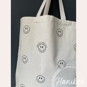 Smile More Canvas Tote Bag, Ästhetische Einkaufstasche, Süße Einkaufstasche, trendige Einkaufstasche, Geschenk für Sie, Positive Zitate, Weihnachtsgeschenkideen