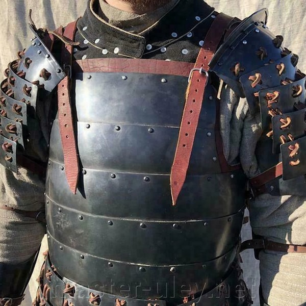 Stalen middeleeuwse ridder krijger Japanse halve lichaamspantser met kuras/Pauldron/Bracers, draagbare half stalen jas ~ Cadeauartikelen