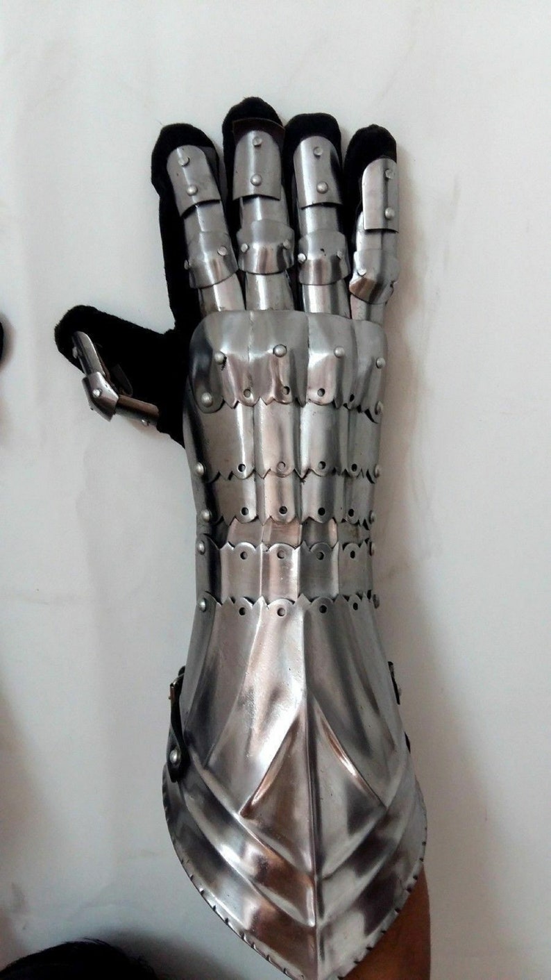 Medieval Gauntlet Armor Pair Gloves ~ Larp wearable Gloves ~Viking Knight Crusader Gloves ~ Functional Gothic Armour Gauntlets~ Gift Items