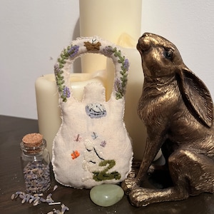 Handmade Goddess Doll | Altar Decoration | Sabbath Decoration | Ostara | Spring Equinox | Pagan Altar | Witchcraft