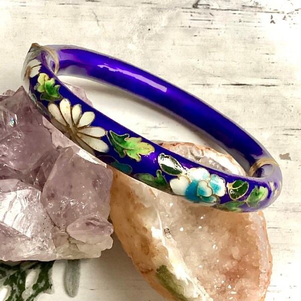 bracelet jonc vintage en émail cloisonné, fermoir à charnière, bleu marine, fleurs multicolores, ethnique asiatique - lui convient