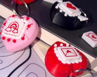 Fidget Clicker impreso en 3D / Mascota virtual con forma de corazón / Mini pantalla intercambiable / Llavero