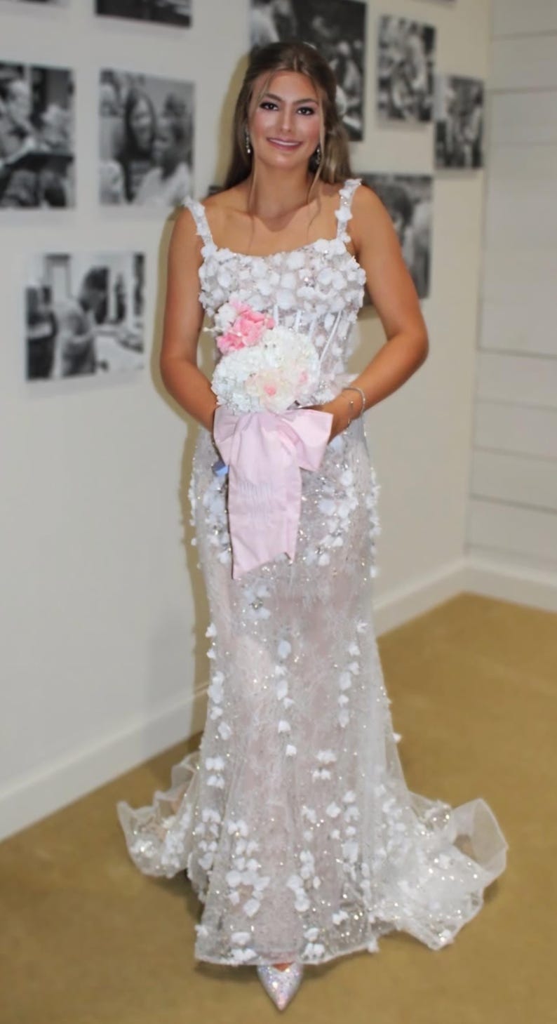 Monogrammed Bouquet Sash: Silk Ribbon Prom Homecoming Wedding Embroidered Bow image 3