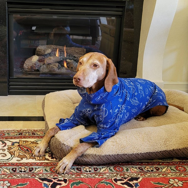 Vizsla Snuggle Jammies, Flannel Dog Pajamas, Indoor Warm Dog Coat, Long Sleeve Cotton High Neck Nightshirt for Dogs, Loungewear -Made in USA