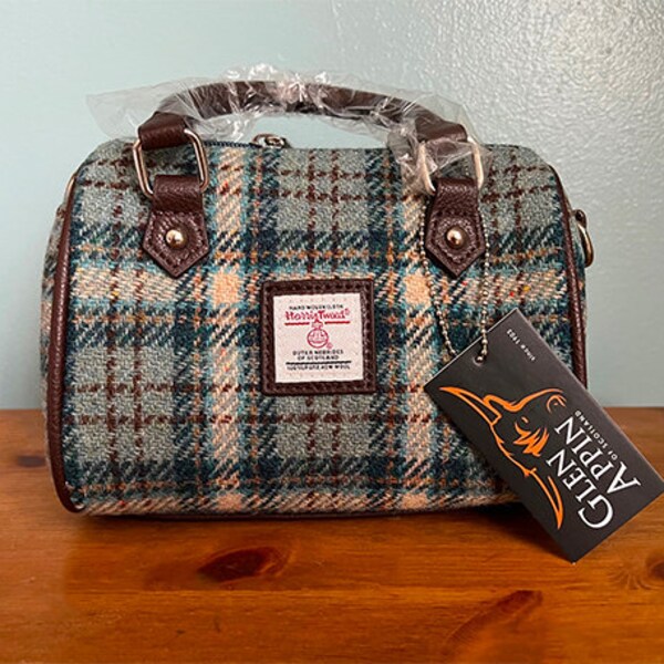 HARRIS TWEED 'Kilbride ' Mini Bowling Bag in Duck Egg and Cream Check, Made in Scotland, Vintage, Tartan, Outlander, Harris Tweed Bag