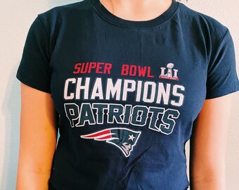 patriots crop top hoodie