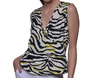 Printed Top With V Neckline