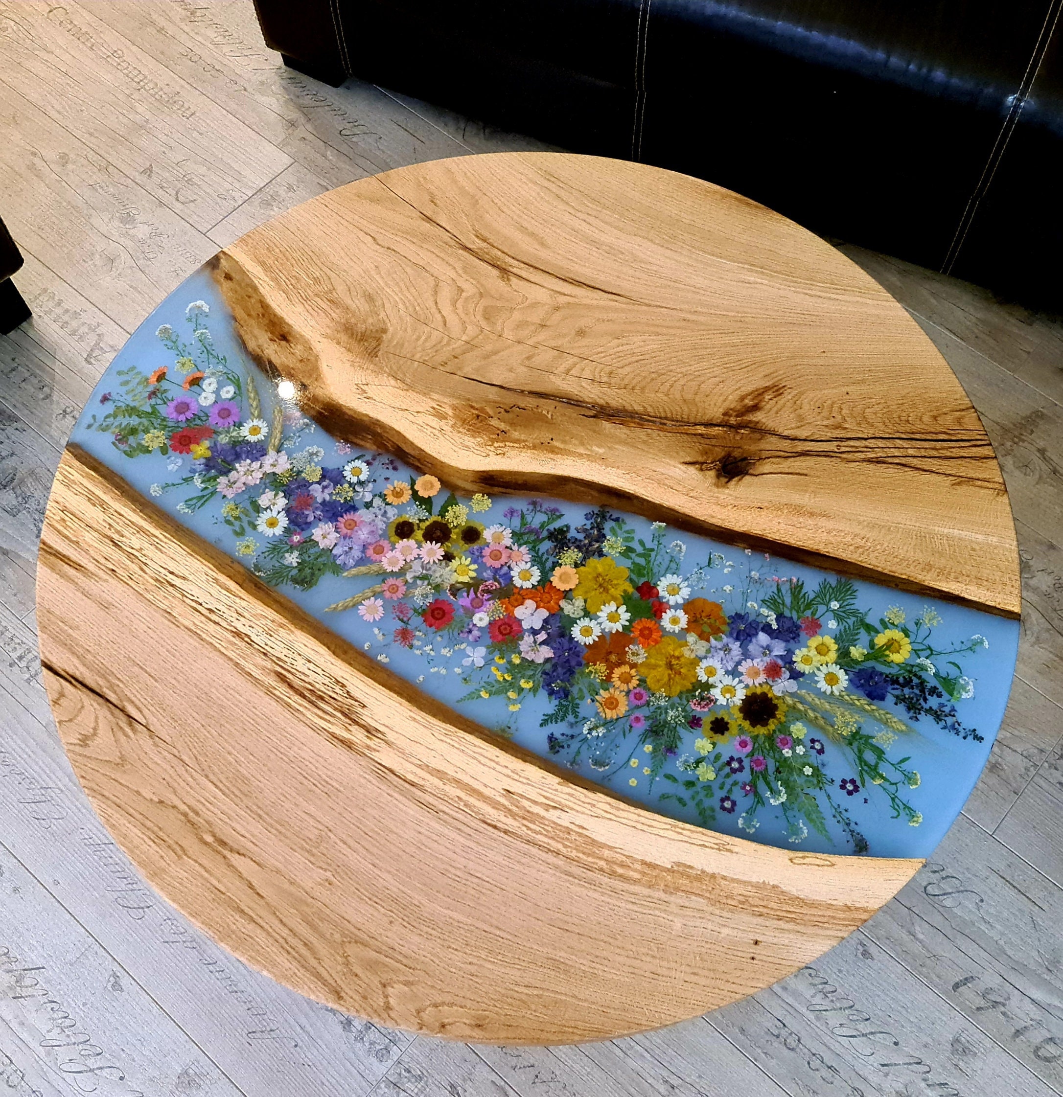 委託作品、ラウンドコーヒーテーブル、花柄、エポキシ樹脂