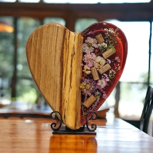 Real flower heart made of solid oak artwork Resinart