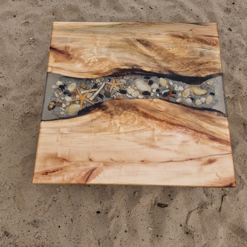 Maritimer Couchtisch Sofatisch LED Meerdesign Epoxidharz Tisch Kunstwerk aus Linde nach Kundenwunsch Bild 4