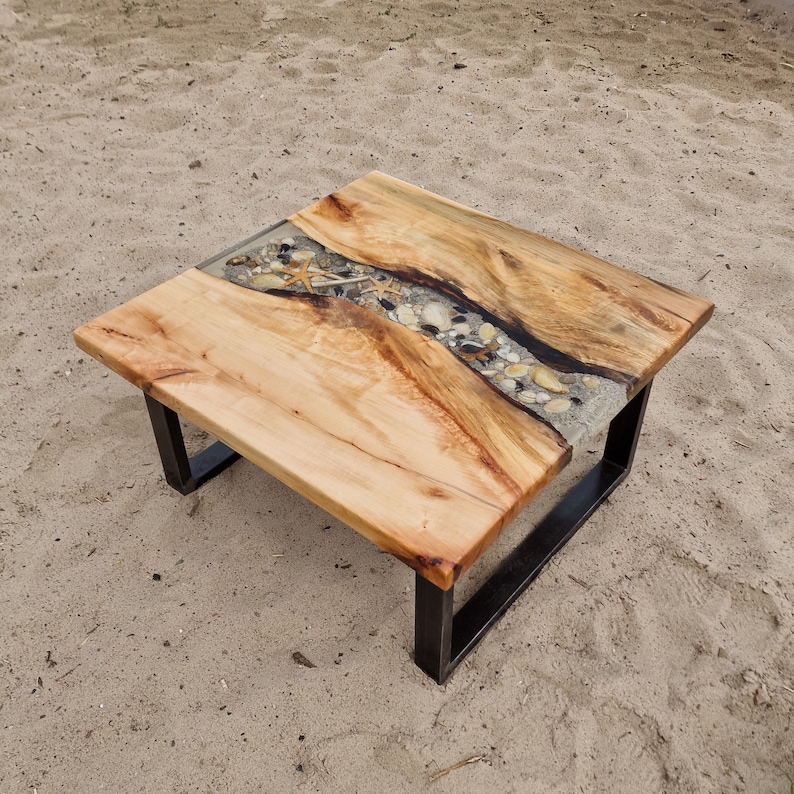 Maritimer Couchtisch Sofatisch LED Meerdesign Epoxidharz Tisch Kunstwerk aus Linde nach Kundenwunsch Bild 1