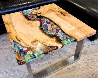 Mesa de centro com flores naturais, mesa em resina epóxi, obra de arte em madeira maciça "SOB ENCOMENDA"