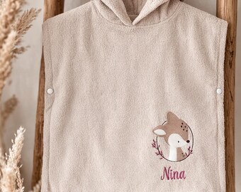 Personalisierter Badeponcho für Kinder und Babys – mit Name, Geschenk zur Geburt, Taufe, Geburtstag Handtuch Reh Waldtiere