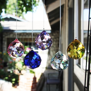FACETED CRYSTAL SPHERE 1.75" Clear Feng Shui Rainbow Sun Catcher Prism Ball 