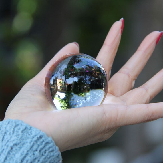 Boule de cristal transparente scintillante de 60mm(2.4 pouces