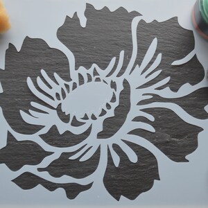 Mittelgroße Blumenschablone in A4 für Möbel, Stoffe, Fliesen, Wandbilder, Radierung, alles Kunsthandwerk, klicken Sie, um jetzt zu malen.  Nr. 8