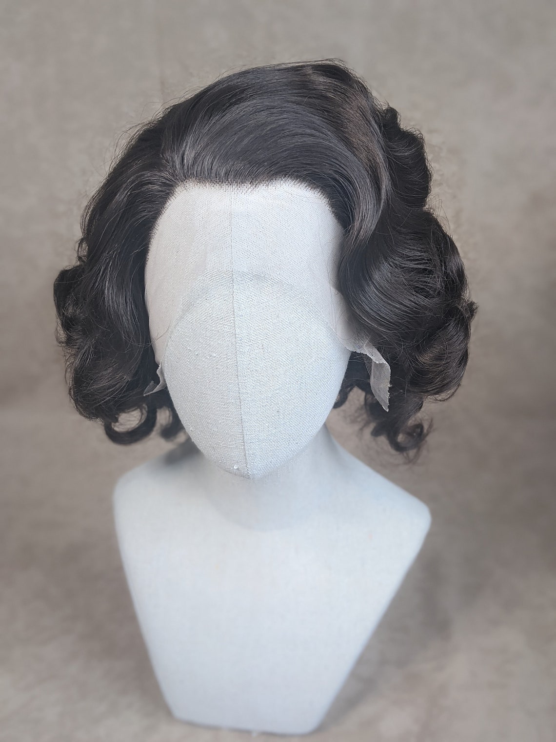 Bettie Paige Burlesque Black Wig main image 0
