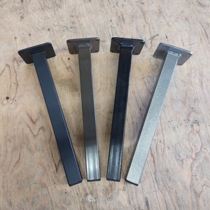 Powder Coated 1 1/2&quot; Post Style Table Legs