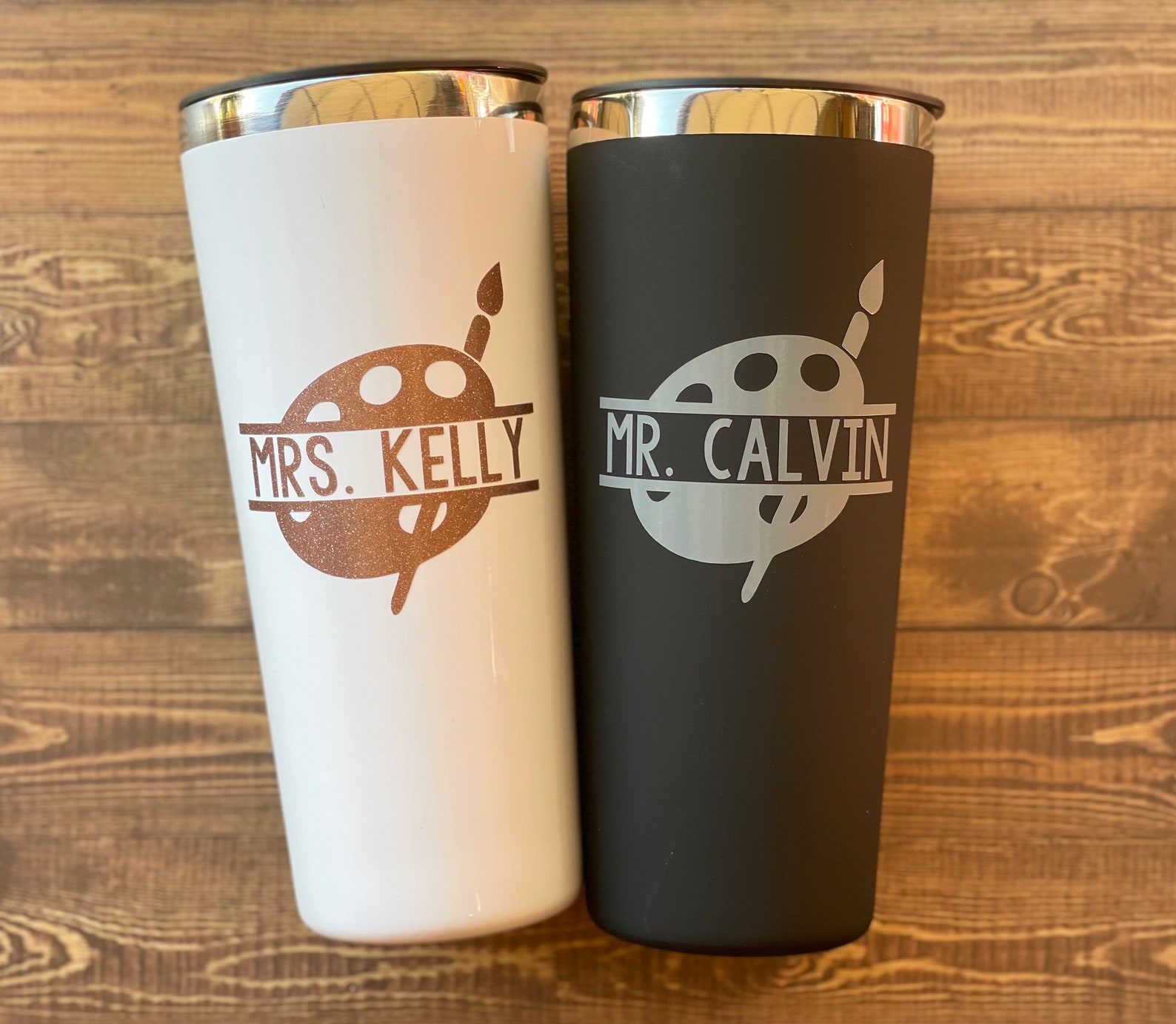 32 Thoughtful Art Teacher Gift Ideas that Show Your Appreciation 5