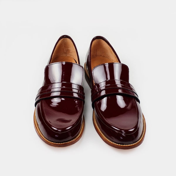 CC 25C Moccasins Dark Blue Patent Leather