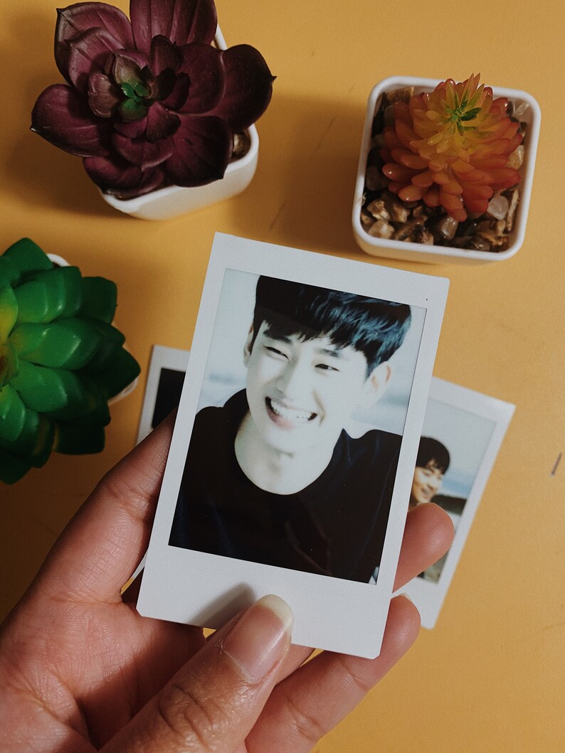 Kim soo Hyun polaroids kim soo hyun photos kim soo hyun kim soo hyun pictures mang tae