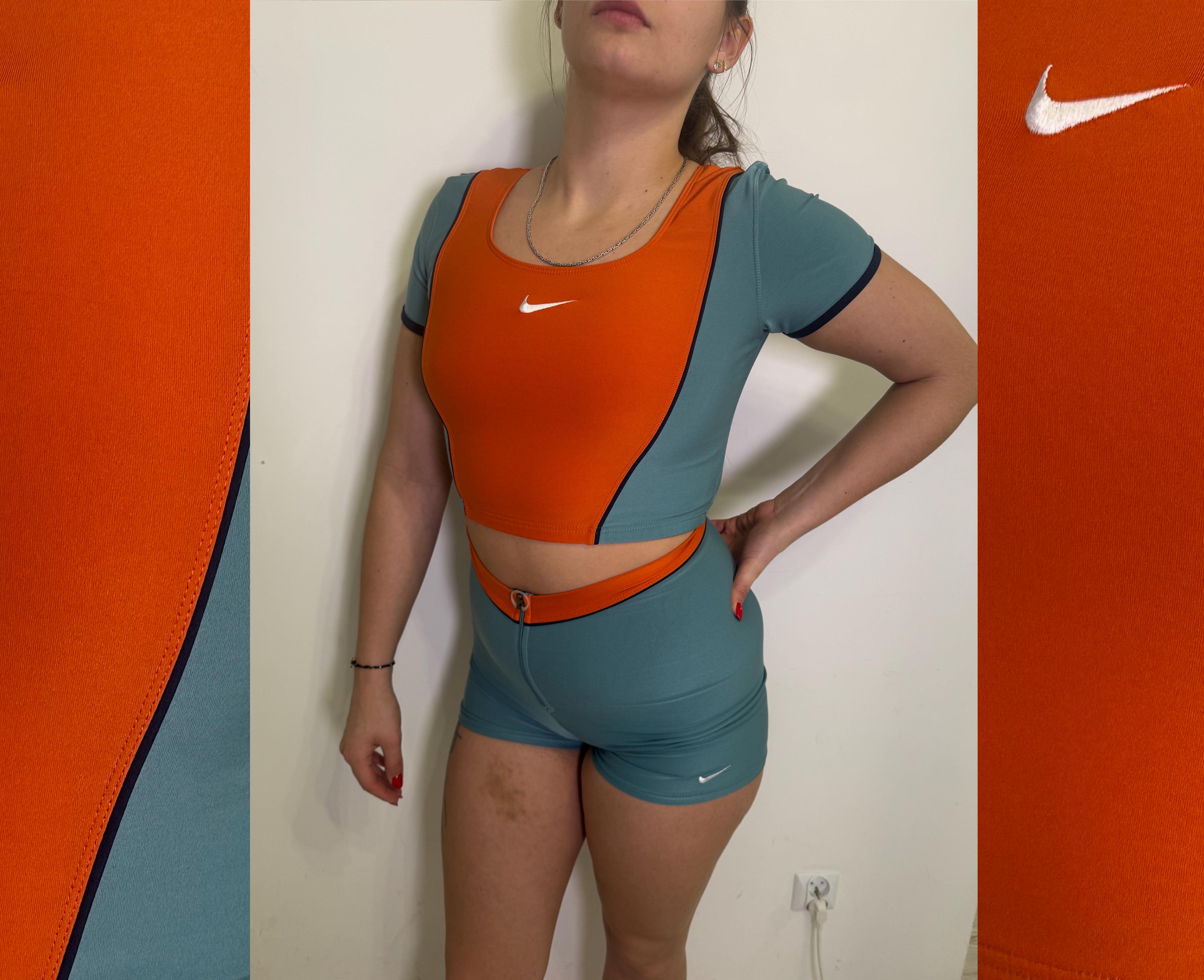 nike matching crop top and shorts
