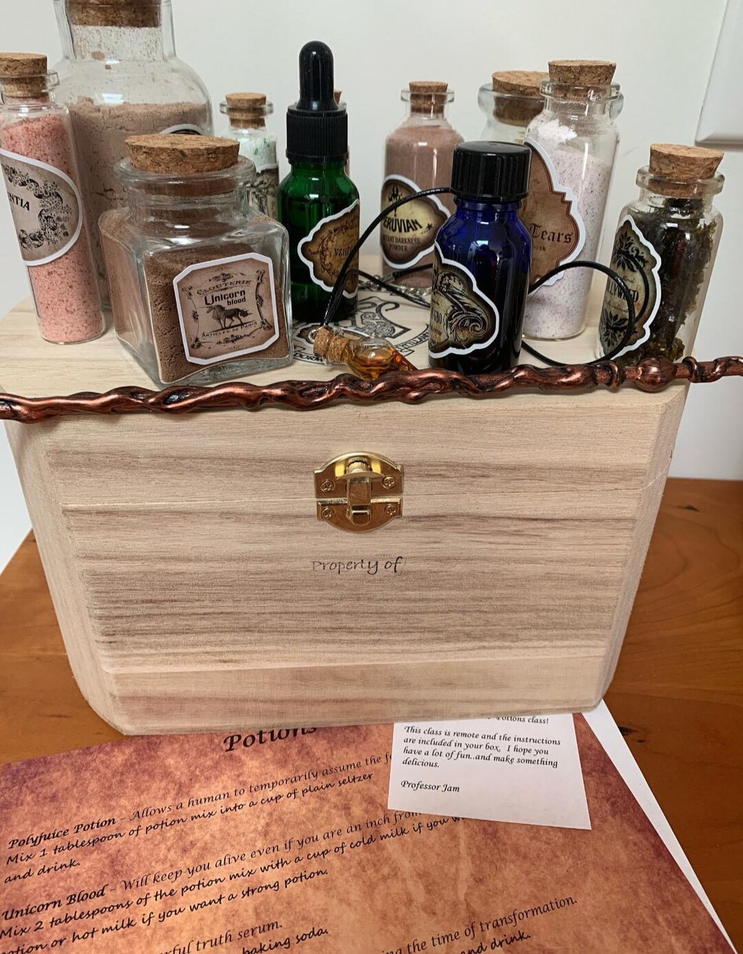 JOPSHEEN Kit Creazione Pozioni Per Bambini 20 Bottiglie - Gioco Scientifico Fai Da Te Con 25 Ingredienti - Regalo Natale 8-12 Anni - 4