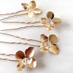 Elegant gold Flower Hair Pins with crystal Centres - Set of 4 Bridal and Occasion hair pins
