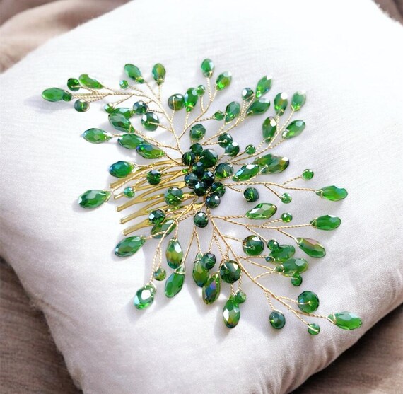 Green crystal decorative hair comb, green bridal and special occasion headpiece