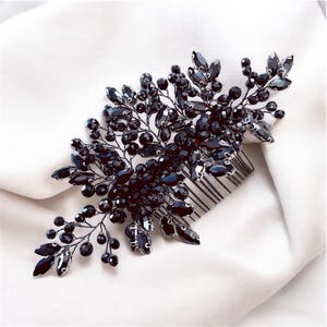 Black Crystal Bridal Hair Comb: Elegant Wedding Headpiece