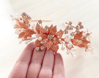 Rose Gold bridal headband, rose gold boho bridal headpiece with crystals and delicate leaves.