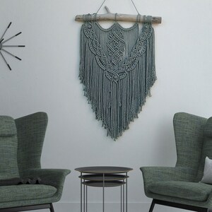 Wall decor,bedroom wall decor,macrame,boho macrame,natural macrame,macrame wall hanging, Gifts for her,flower macrame,macrame tapestry