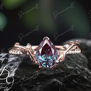 Vintage Pear Shaped Alexandrite Engagement Ring  Nature Inspired Cluster Promise Ring Solid Gold Art Deco Leaf  Gemstone Anniversary Women
