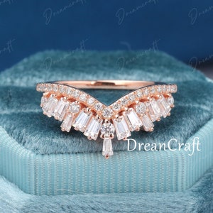 Baguette Cut Diamond Wedding Band Vintage  Rose Gold Wedding Band  Women Unique Curved Wedding Ring Matching Band Promise Ring