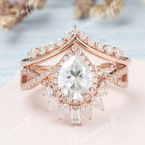 Pear Shape Alexandrite Engagement Ring Sets 14K Gold Unique - Etsy