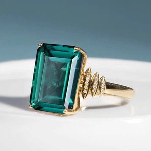 Emerald Engagement Ring Vintage unique Emerald Cut 6ct yellow Gold Engagement Ring Cluster Ring  Bridal Ring Promise Ring Anniversary