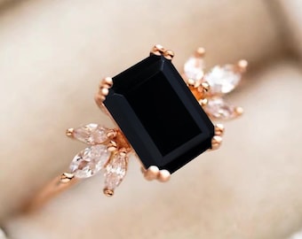 Zwarte Onyx verlovingsring 4ct Emerald Cut Solid 14K Gold Engagement Ring Cluster Ring Moissanite Bruidsring Promise Ring Verjaardagscadeau